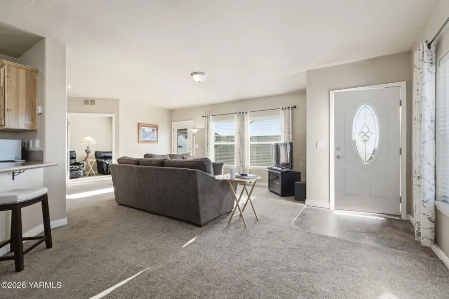 200 Bridle, Yakima, WA 98901 - #3