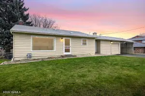 2202 W Logan Ave, Yakima, WA 98902