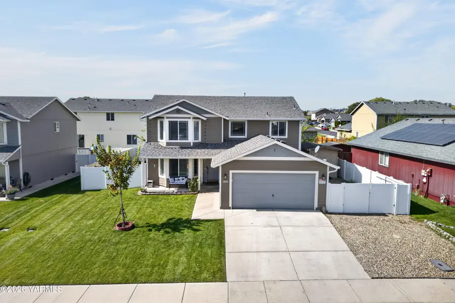 1605 S 14th, Sunnyside, WA 98944 - #3