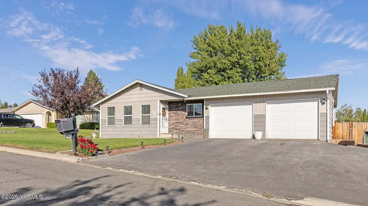 417 S 81st, Yakima, WA 98908 - #1