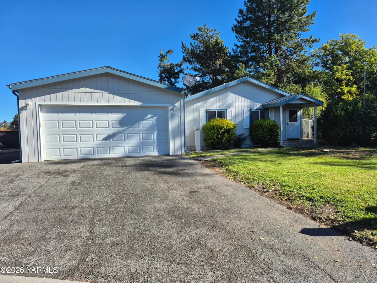 7001 Gregory, Yakima, WA 98908 - #1