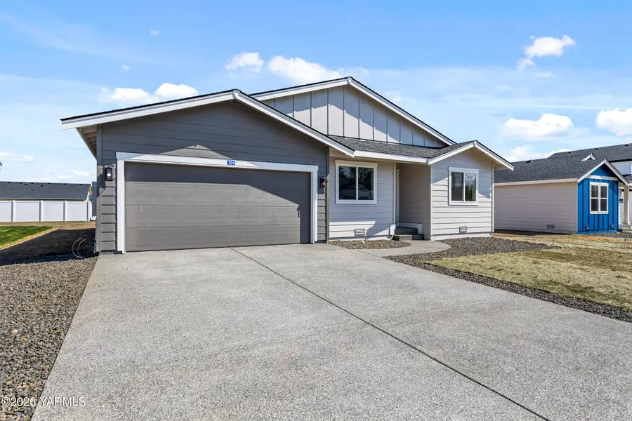 603 N Oak, Tieton, WA 98947 - #3