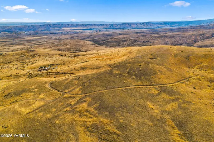NKA Tieton, Yakima, WA 98936 - #2