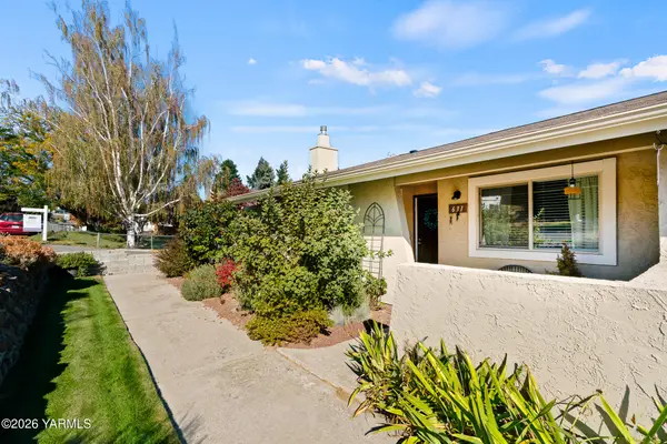 631 N 50th, Yakima, WA 98908