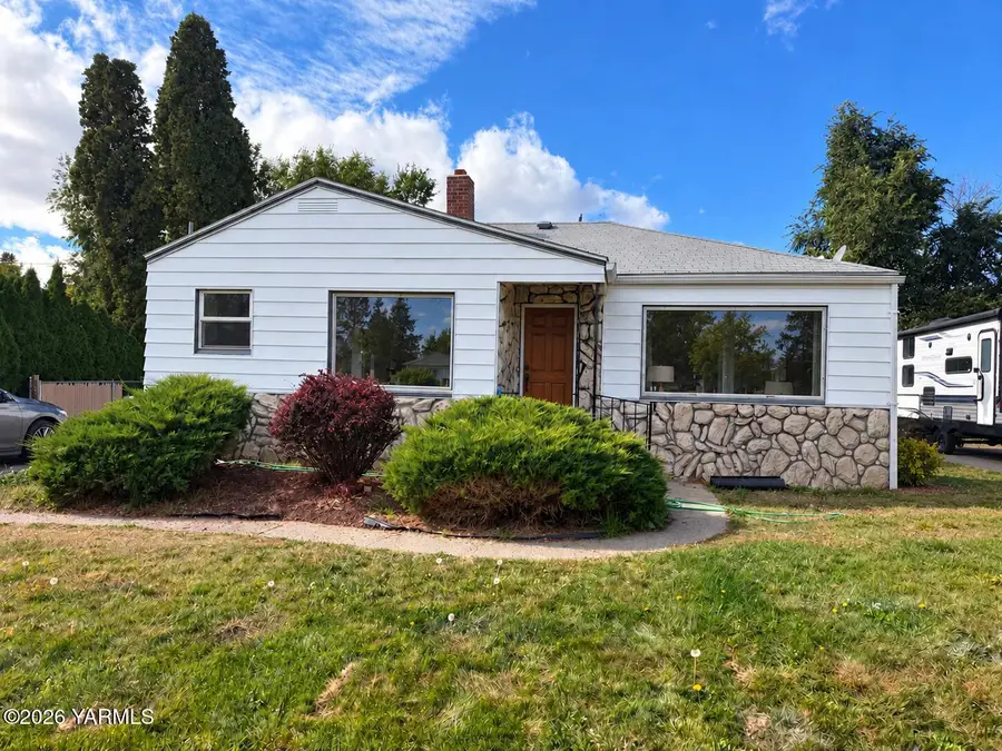 1212 Queen, Yakima, WA 98902 - #2