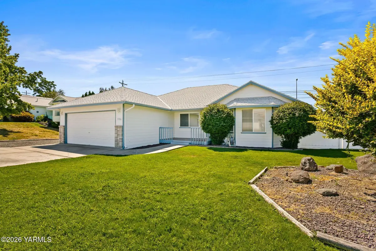 5506 Castle Mountain, Yakima, WA 98901 - #1