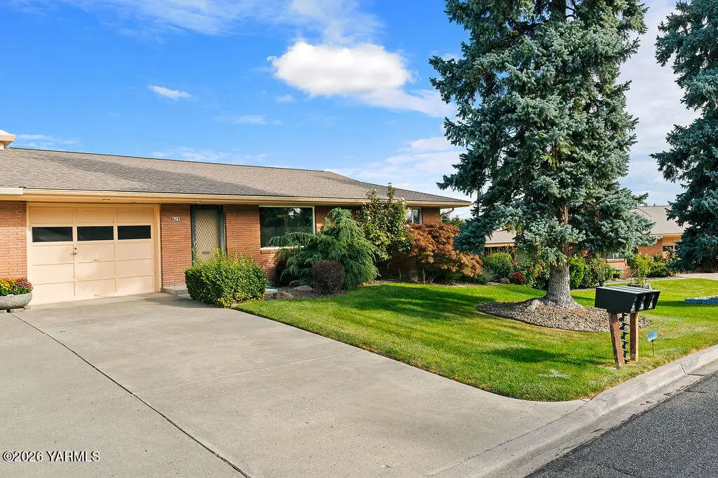 629 Estee, Yakima, WA 98908 - #1