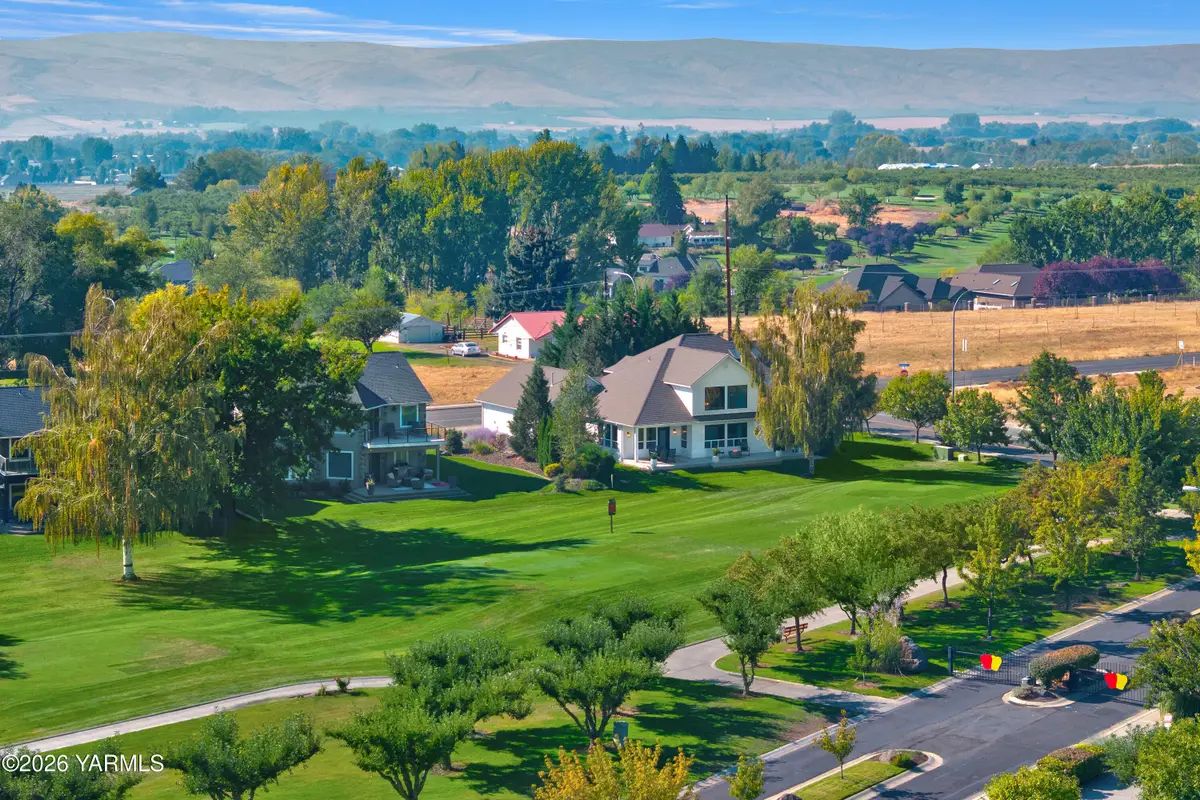 9505 Occidental, Yakima, WA 98903 - #1