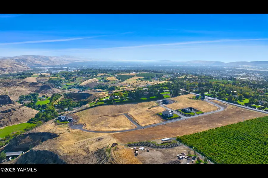 NKA Canyon Estates, Yakima, WA 98908 - #2