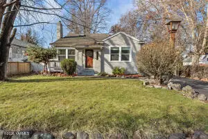 310 N 24th Ave, Yakima, WA 98902