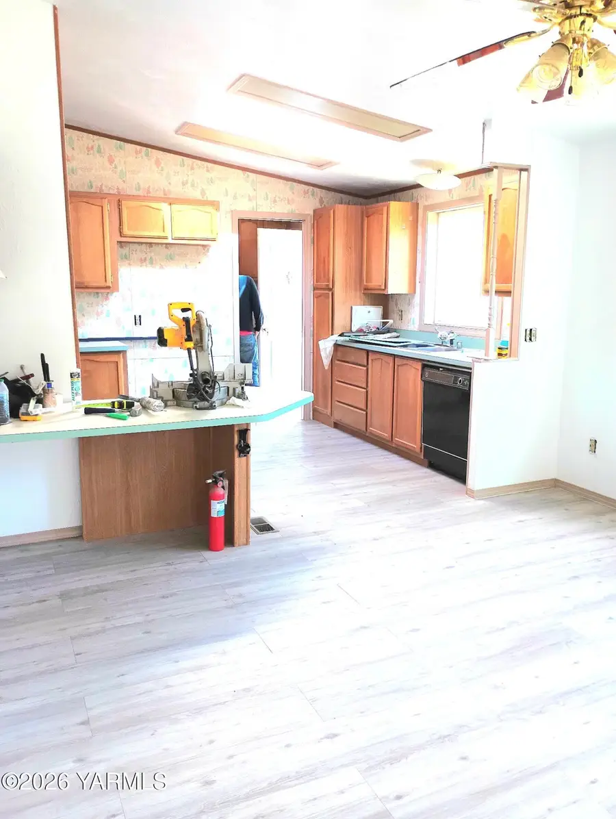 16145 N Wenas, Selah, WA 98942 - #2