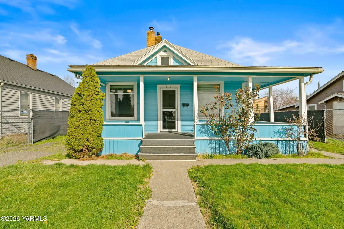 813 N 2nd, Yakima, WA 98901 - #1