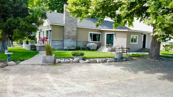 2060 Cemetery Rd, Sunnyside, WA 98944