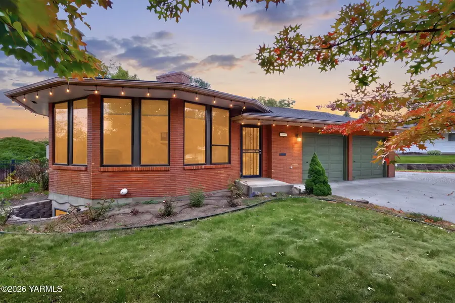 317 N 28th, Yakima, WA 98902 - #3