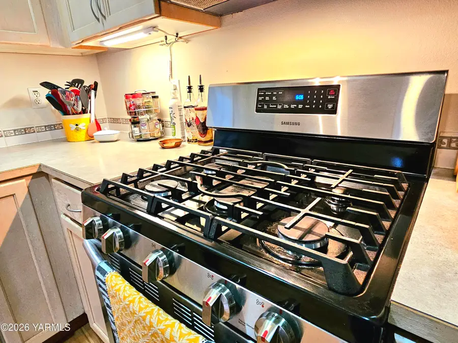 2522 NE 169th, Marysville, WA 98270 - #3