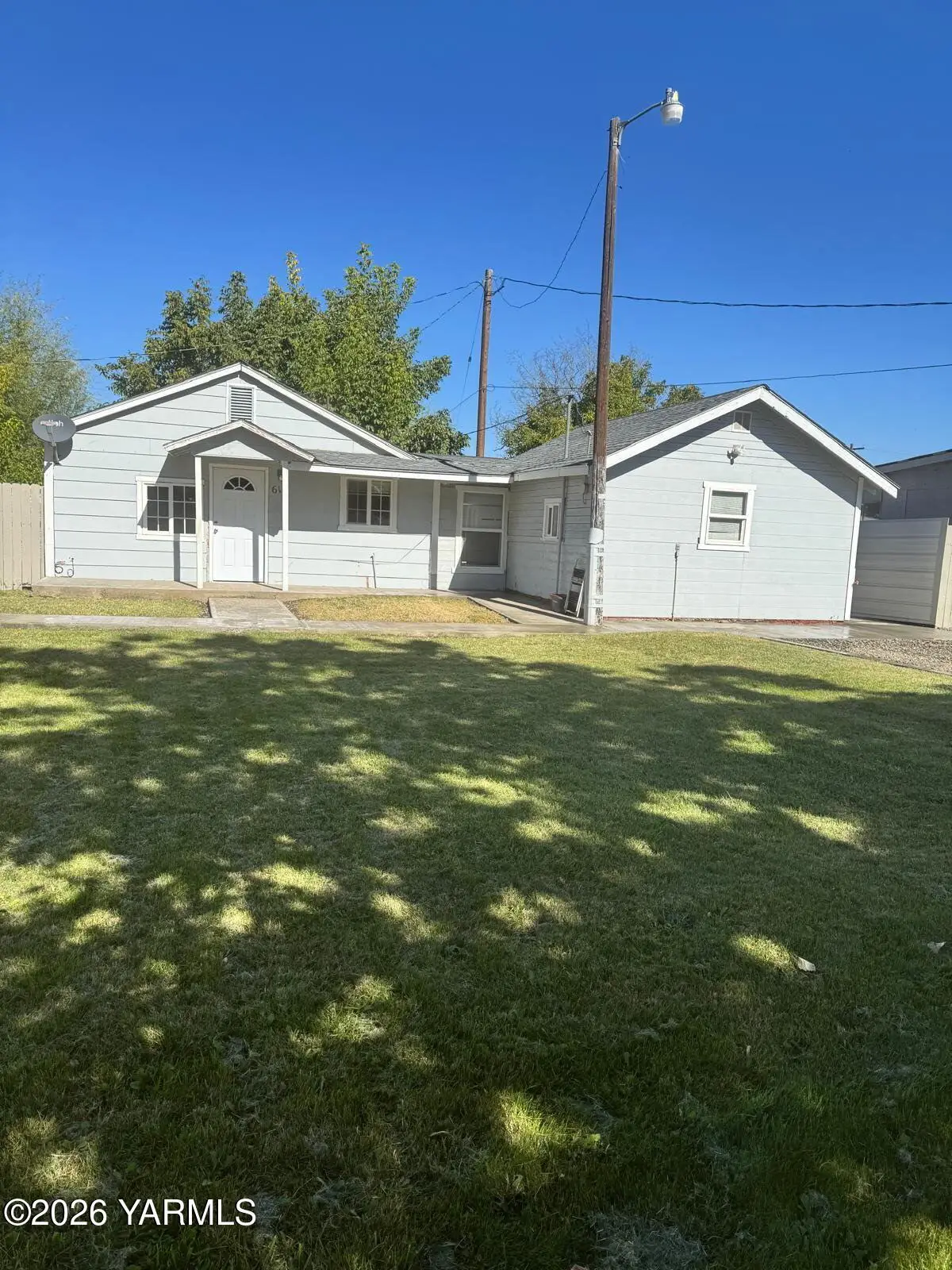 615 E Adams, Grandview, WA 98930 - #1