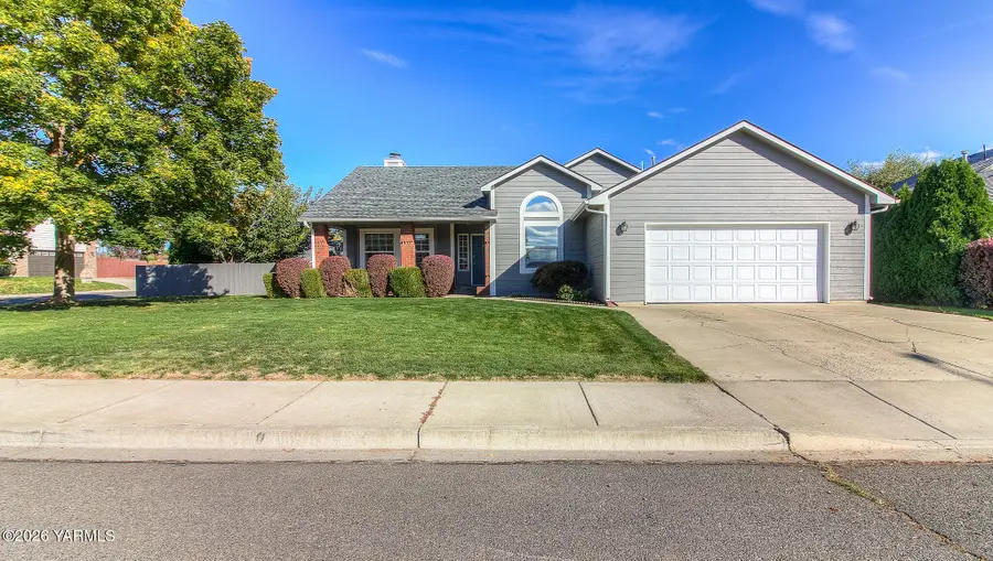 7412 Maree, Yakima, WA 98908 - #2