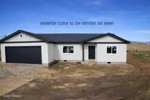 8291 Fort Rd Rd, Wapato, WA 98951 - #1