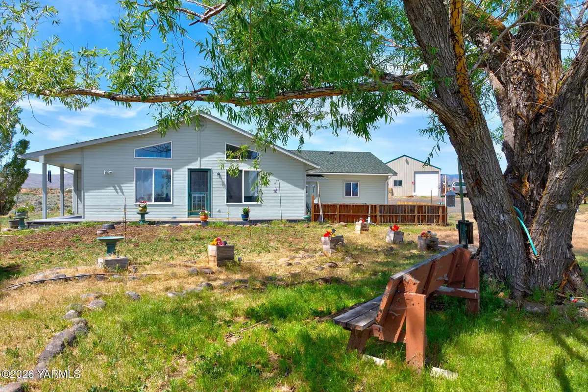 550 Red Tail, Yakima, WA 98908 - #1
