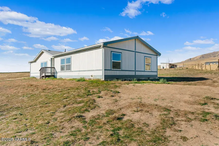 1431 Conrad, Selah, WA 98942 - #2