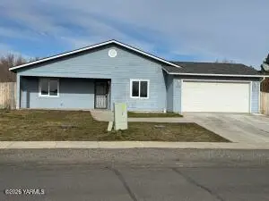 1398 Ashbrooks Way, Tieton, WA 98947 - #1