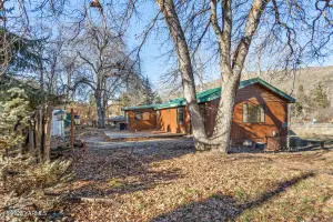 121 Tampico Park Rd, Yakima, WA 98903 - #2