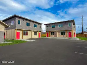 801 N 16th Ave #3, Yakima, WA 98902 - #2