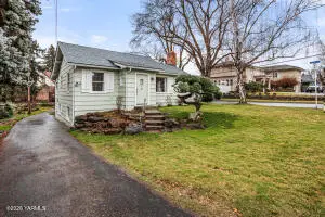 2312 W Yakima Ave, Yakima, WA 98902