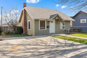 716 S 6th St, Sunnyside, WA 98944 - #2