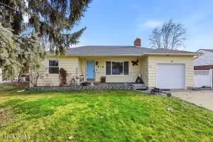 919 S 28th Ave, Yakima, WA 98902 - #2