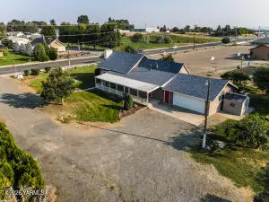 270 Cheyne Rd, Zillah, WA 98953 - Image #2