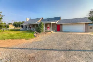 270 Cheyne Rd, Zillah, WA 98953 - Image #3