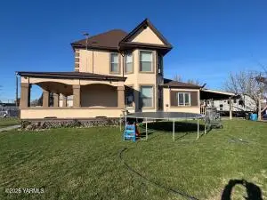 340 N 11th St, Sunnyside, WA 98944 - #3