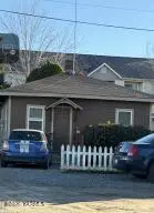 511 Harrison Ave, Sunnyside, WA 98944