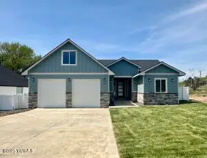106 Vineyard View Ln, Yakima, WA 98901 - #2