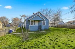1910 Jerome Ave, Yakima, WA 98902 - #3