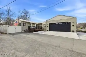 3208 Summitview Ave, Yakima, WA 98902 - #2