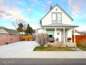 109 Sinclair Ave, Naches, WA 98937 - #2