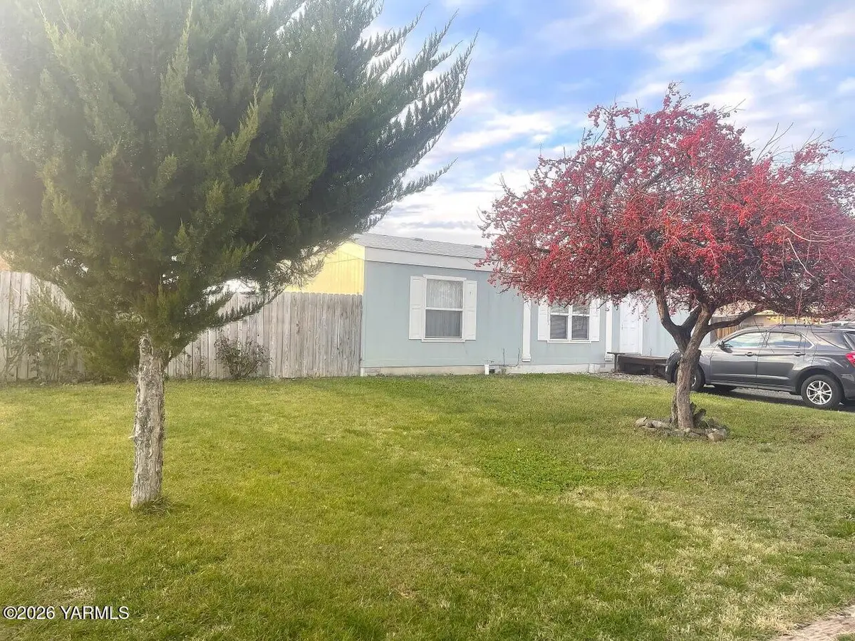 2917 W 19th Ave #103, Kennewick, WA 99337 - #1