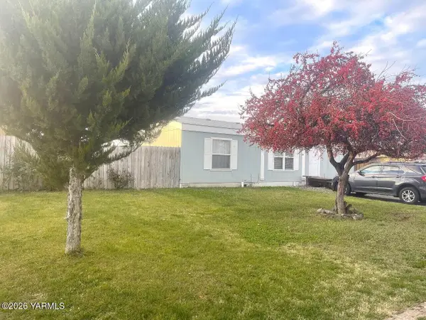 2917 W 19th Ave #103, Kennewick, WA 99337
