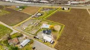 321 Gangl Rd, Wapato, WA 98951 - #3