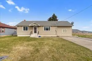 23 Shafer Ave, Naches, WA 98937