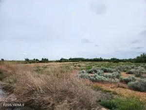 NKA Progressive Rd, Wapato, WA 98951 - #3