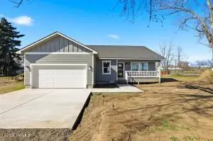 2604 S 79th Ave, Yakima, WA 98903