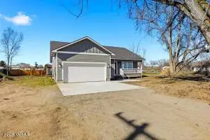 2604 S 79th Ave, Yakima, WA 98903 - #3