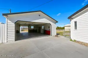 1910 S 47th Ave, Yakima, WA 98903 - #2