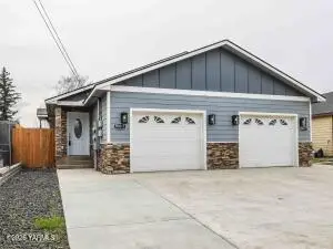 1900 W Mead Ave #1 & 2, Yakima, WA 98902 - #1