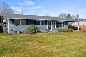 312 N 29th Ave, Yakima, WA 98902 - #2