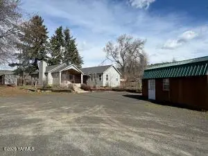 11115 Summitview Rd, Yakima, WA 98908 - #2