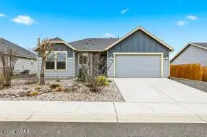 107 Palisade St, Moxee, WA 98936 - #3